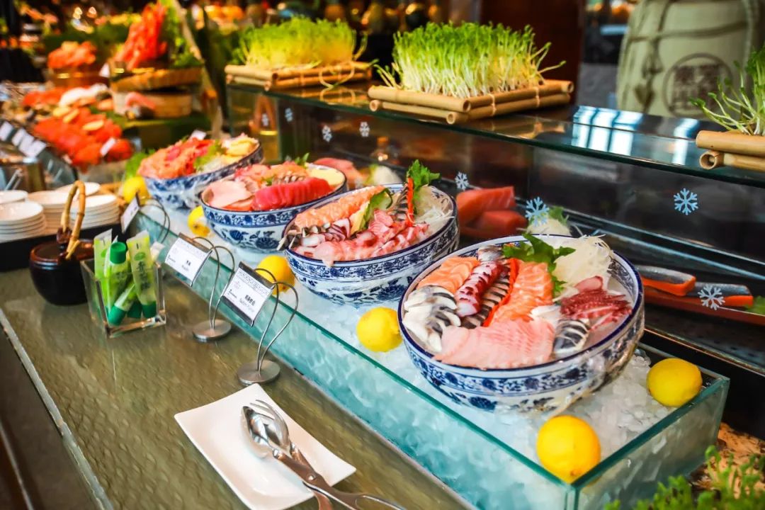 成都保利皇冠假日酒店是几星级,成都保利公园皇冠假日酒店好耍不