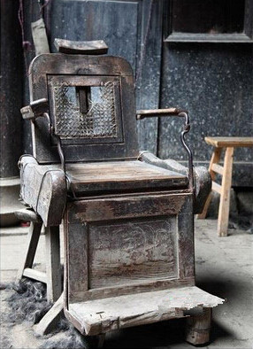 即将消失的国营老理发店,正在消失的老式理发店