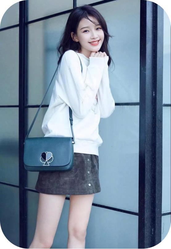 海藻卷发型好打理吗,海藻卷发型中发