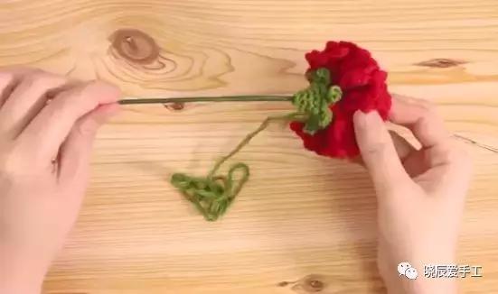 母亲节康乃馨花束该怎么搭配包装,钩针康乃馨花束教程