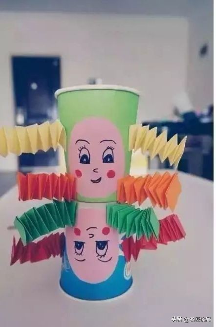 用两个纸杯手工制作纸杯娃娃,纸杯手工制作大全幼儿园手工