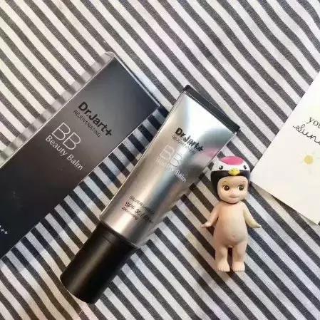 粉底液推荐小仙女,抖音爆款粉底液遮瑕持久不脱妆