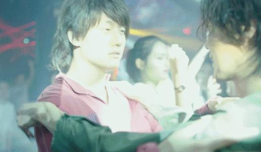 真爷们鹿晗这六年：初代流量沉浮往事