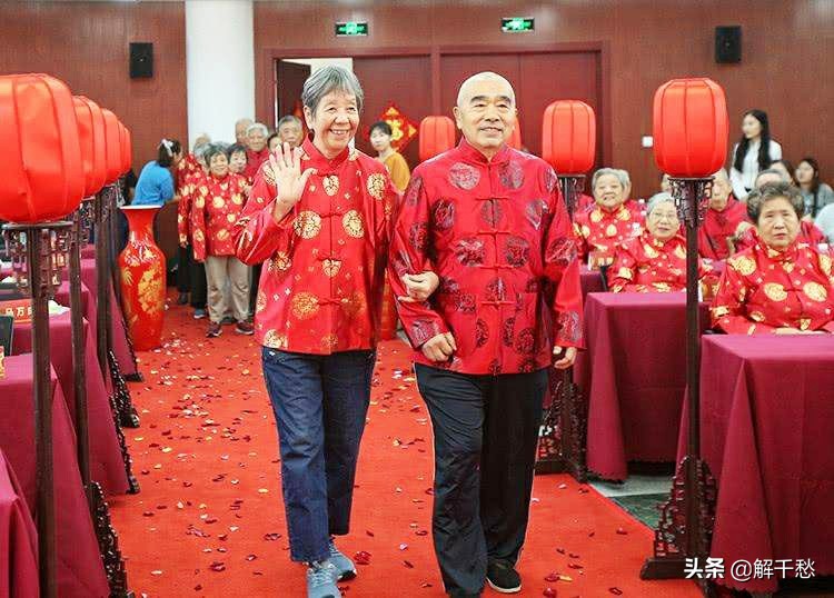 结婚60周年纪念日的雅称,结婚纪念日雅称