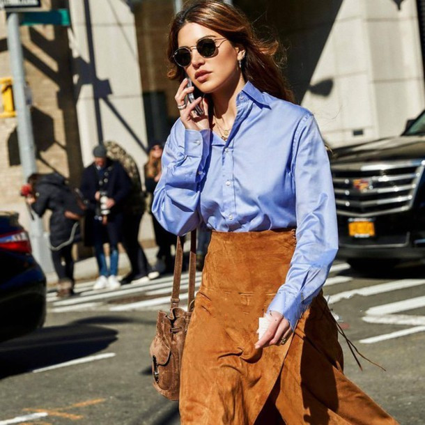 皮裙是一款彰显性感气质的裙子,茶歇裙小皮裙