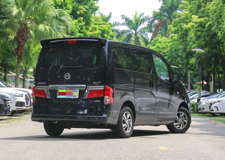 日产nv200报价尺寸,东风日产mpv车型nv200