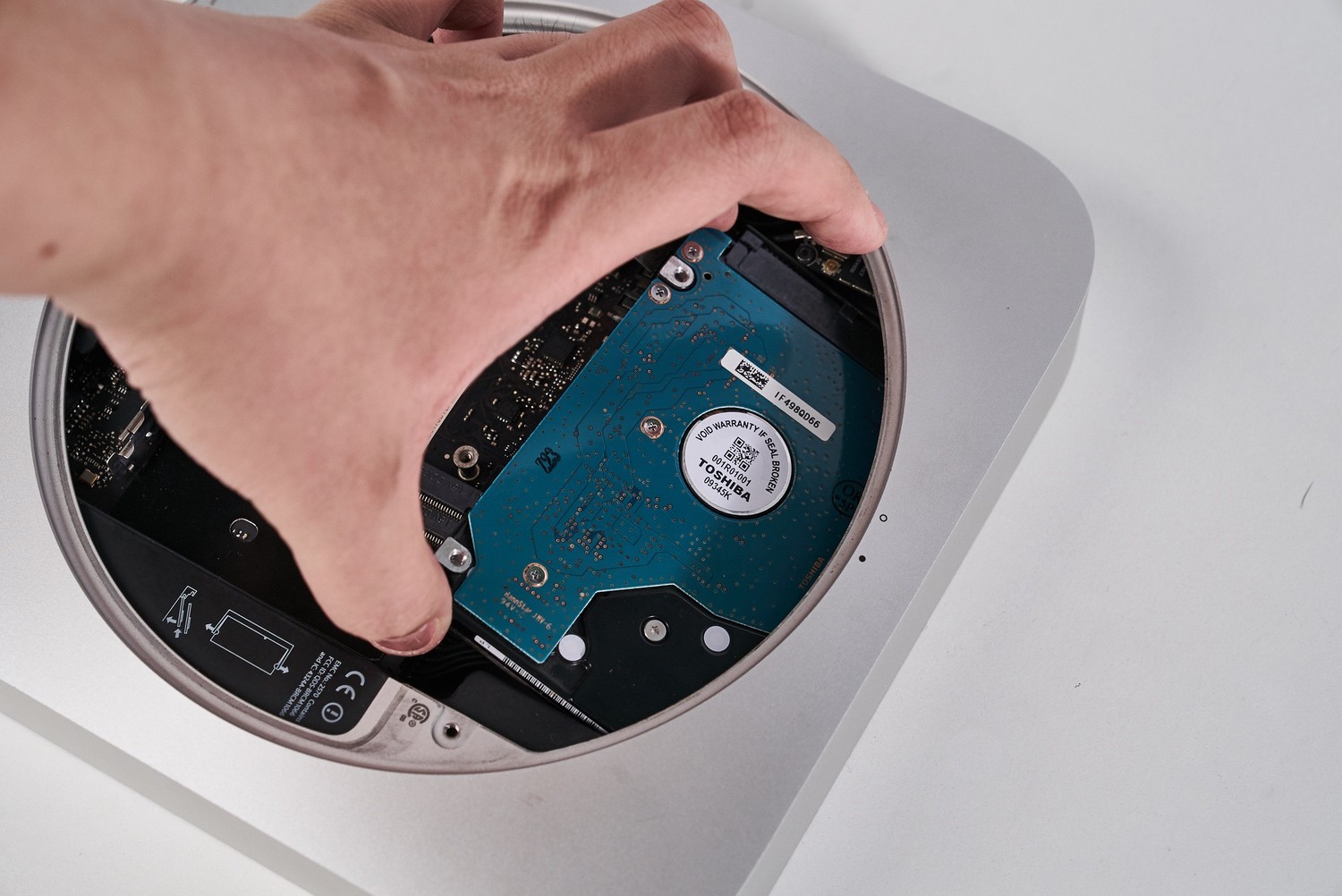 macmini2012安装双硬盘,macmini2012拆解