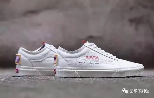 为什么有人只穿vans,你穿jk吗原版视频