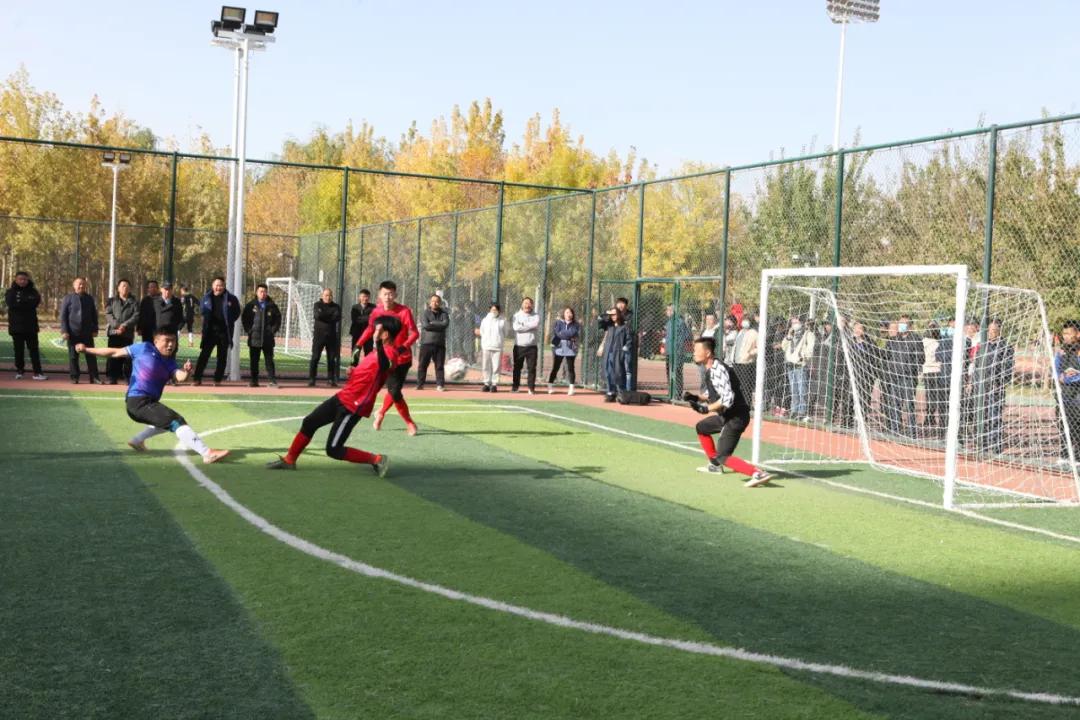 足球赛巴彦淖尔,2020巴彦淖尔市足球邀请赛