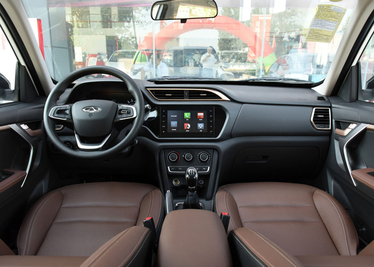 奇瑞瑞虎3有时尚版型吗,奇瑞瑞虎3和长安cs35plus哪个好