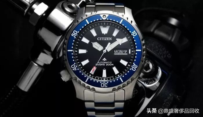 入门级千元百搭腕表男士,国产腕表十大最好的平民手表