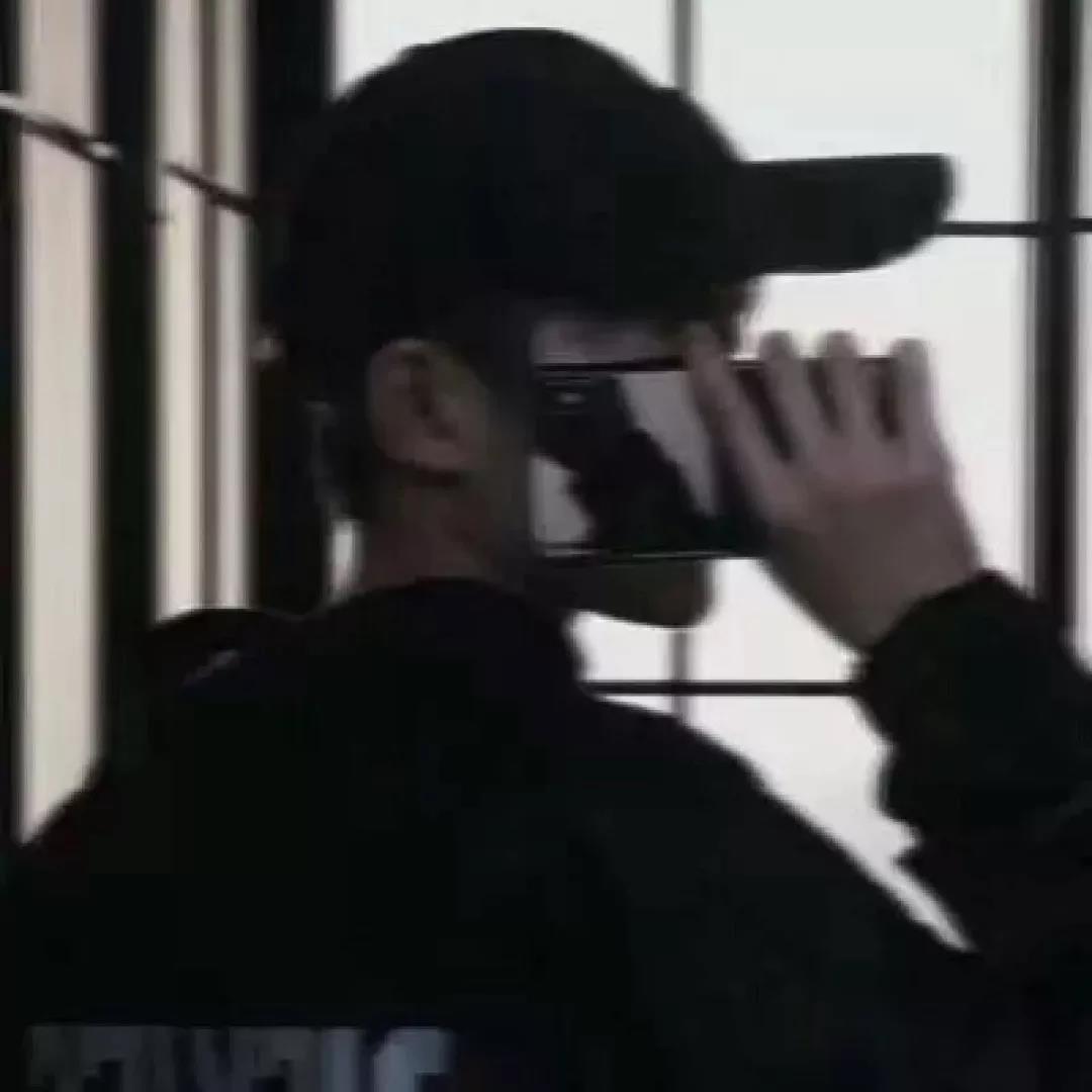 对感情无所谓的头像,对一切都没有感情的头像