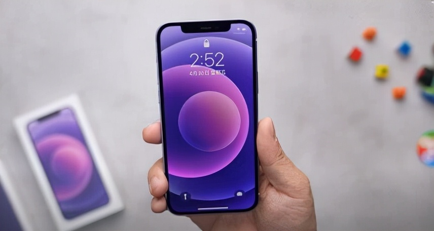 高端旗舰参数对比,旗舰跟入门版差多少钱