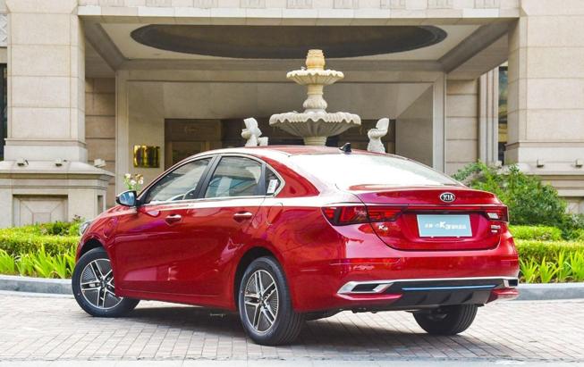 起亚k3phev多少钱,起亚k3100公里油钱大概多少