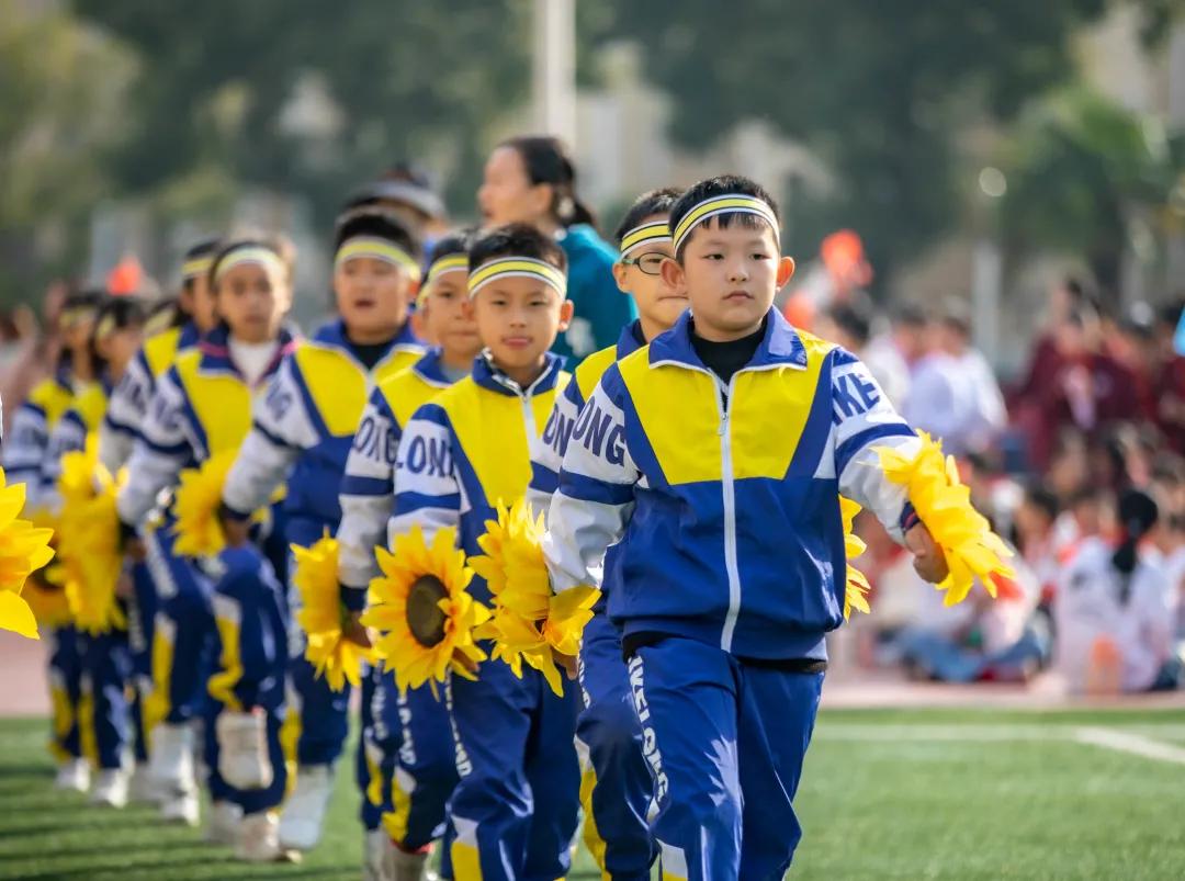 击剑校园比赛,学校击剑运动会