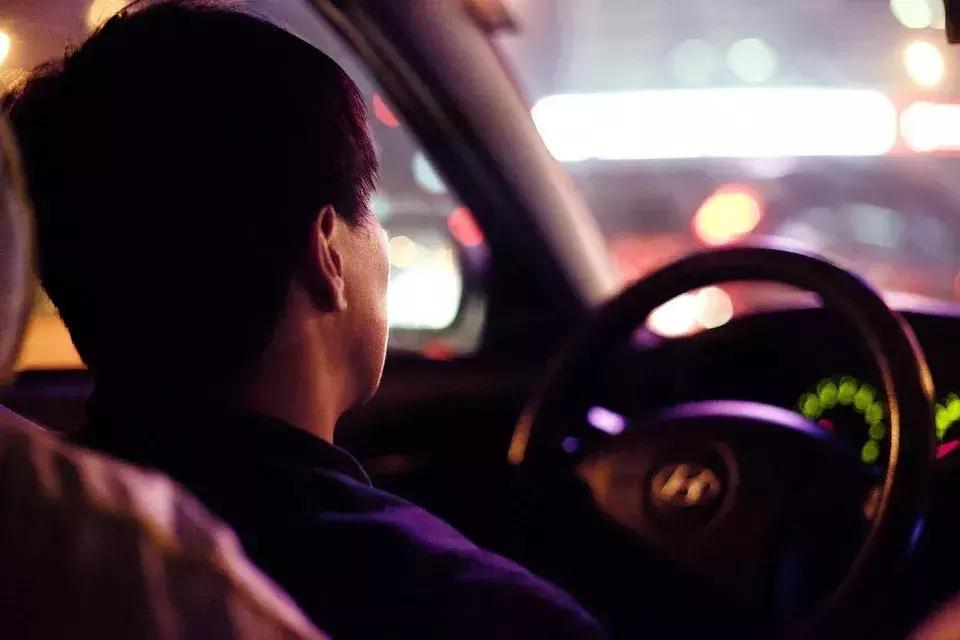 媳妇乱花钱被老公指责完整版,媳妇被婆婆指责不做家务电视剧