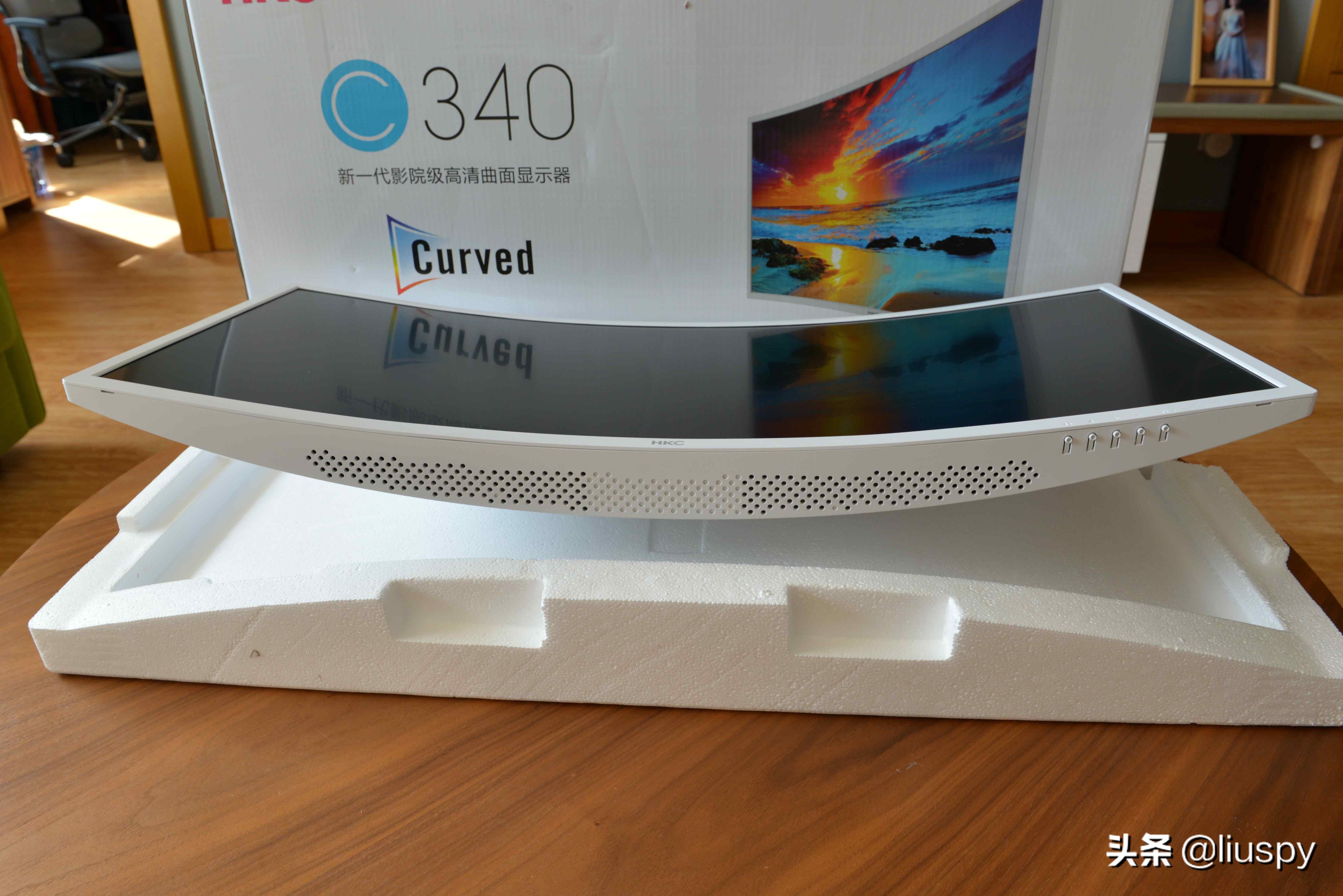 hkc34寸cg343u带鱼屏显示器评测,便宜显示器30寸