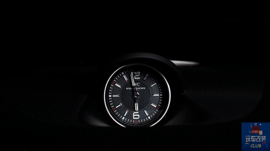 奔驰slk老款改新款amg,一台顶级奔驰amg