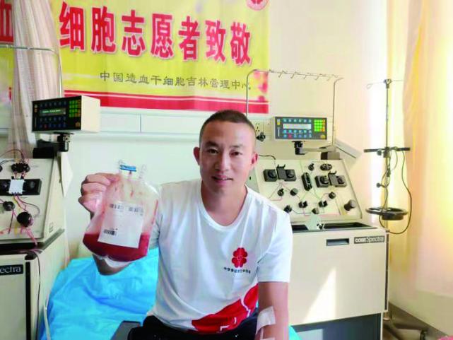 “钱可随时挣,但挽救生命不能耽误”本报联合阿里巴巴天天正能量奖杨海鸥一万元