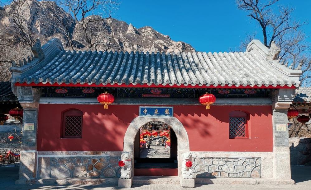 北京赏秋寺庙,北京三个景点