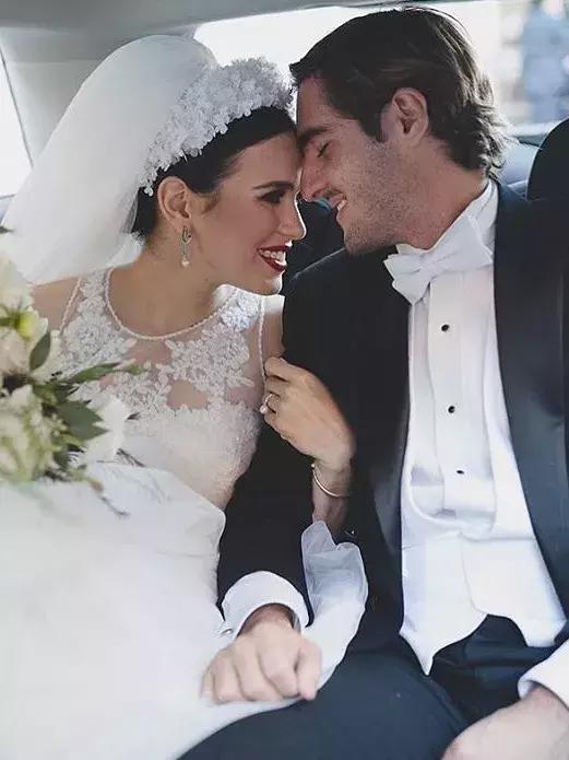 韩国婚纱品牌roserosa,韩国婚纱品牌eilarosa