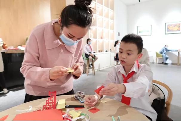 和田地区博物馆举办“做花灯、猜灯谜、博物馆里闹元宵”元宵节主题活动