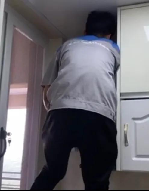 美的燃气热水器修理大全,修个热水器花了300多好贵