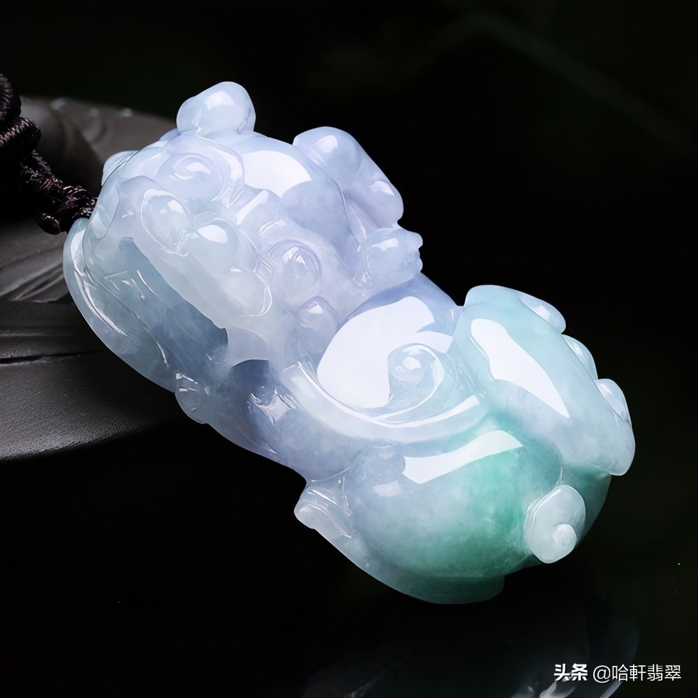 招财翡翠貔貅应该买哪种,佩戴貔貅分雌雄吗有什么讲究