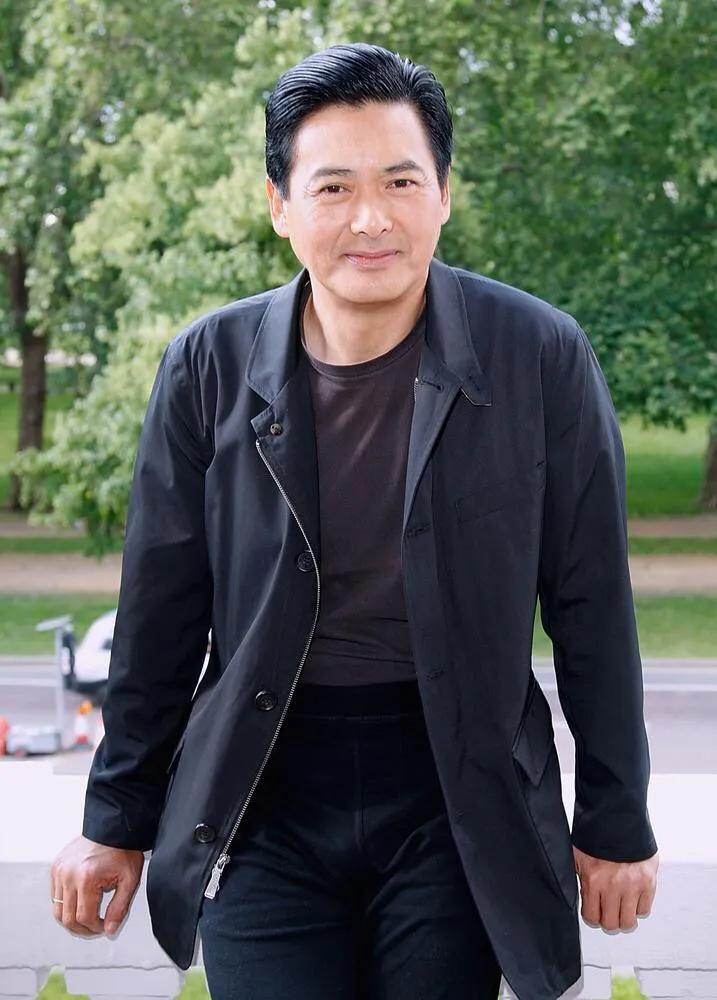 香港十大票房电影周星驰占7部,香港影坛十大巨星