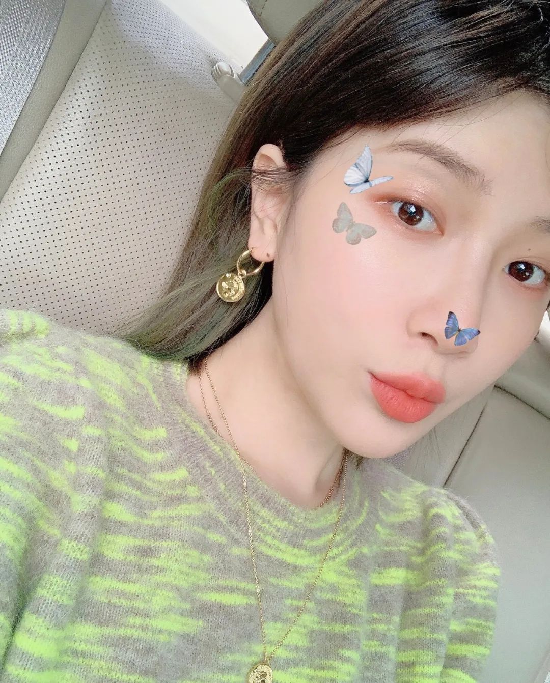 今年夏天最时髦的配饰,今夏最时髦的首饰真的美翻了