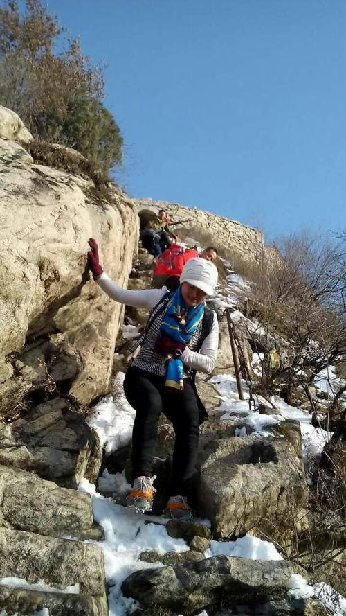 冬天冰雪防滑方法,冰雪天气防摔倒视频