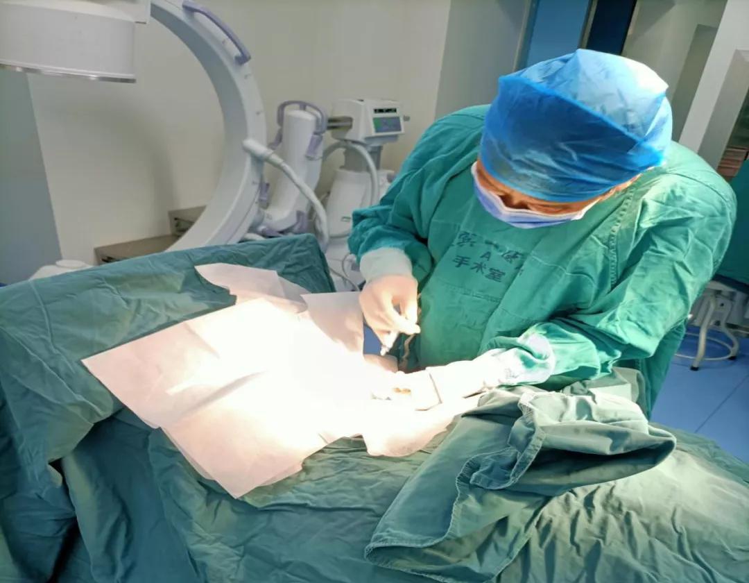 一针治疗腰腿痛视频,一针治疗腰腿痛