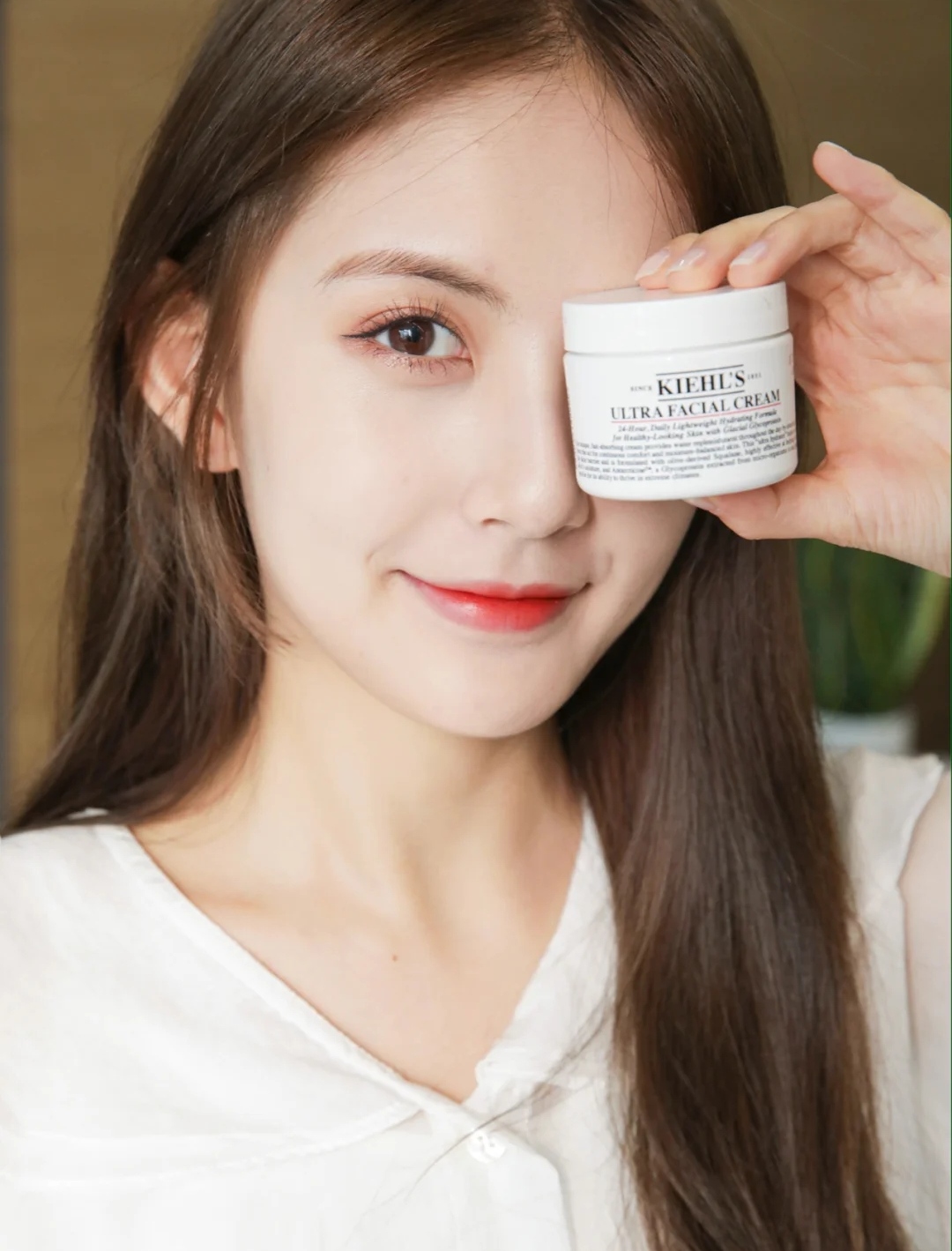 迪奥999和兰蔻196对比哪个更滋润,兰蔻小蛮腰和迪奥999哪个好