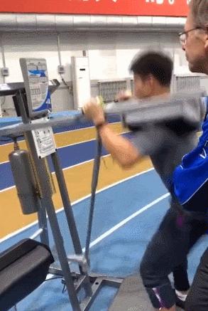 苏炳添百米9秒83打破亚洲纪录,苏炳添破亚洲百米纪录比赛视频