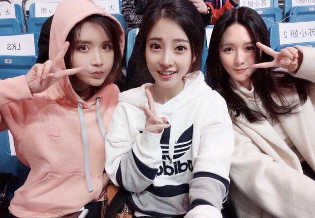 斗鱼阿冷爆料,斗鱼阿冷颜值巅峰