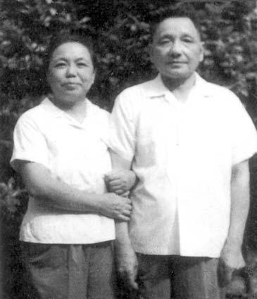 *小平邓**的人格魅力，伟人的与众不同