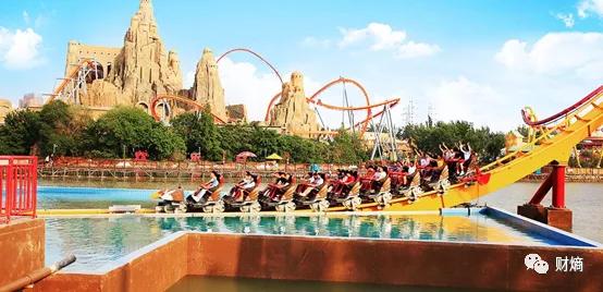 华侨城文旅困局,逃离房价的代价