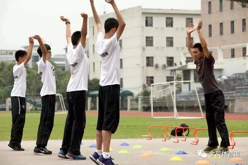 閲戣景浣撹偛鐩存挱鍥炴斁,閲戣景浣撹偛鐩存挱