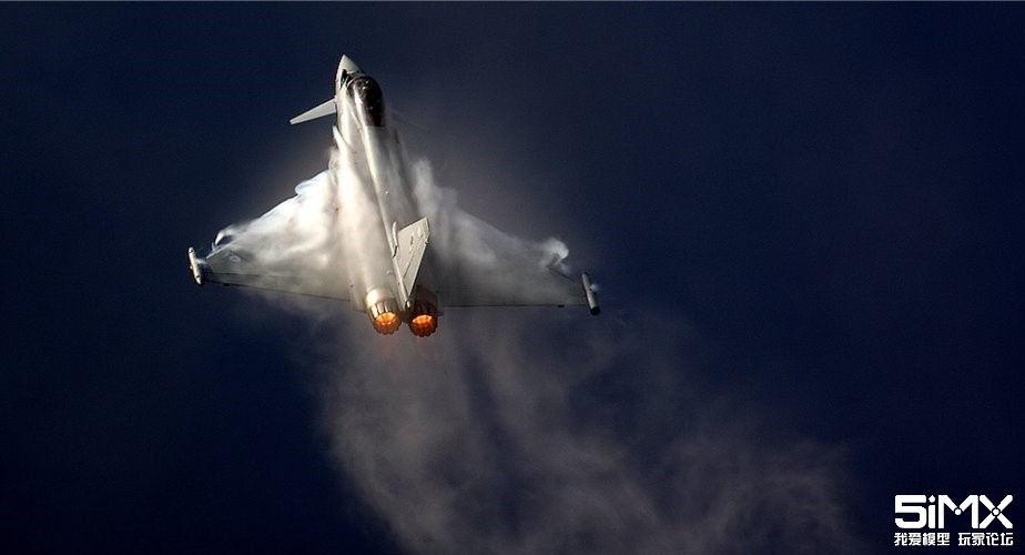 天地飞ET12+性能出众的欧洲一风——EF2000台风=精彩