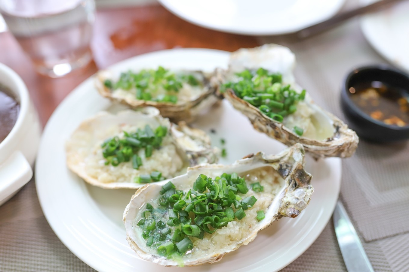 这里被称为广深后花园，每年夏天游人如织，有山有水的避暑胜地