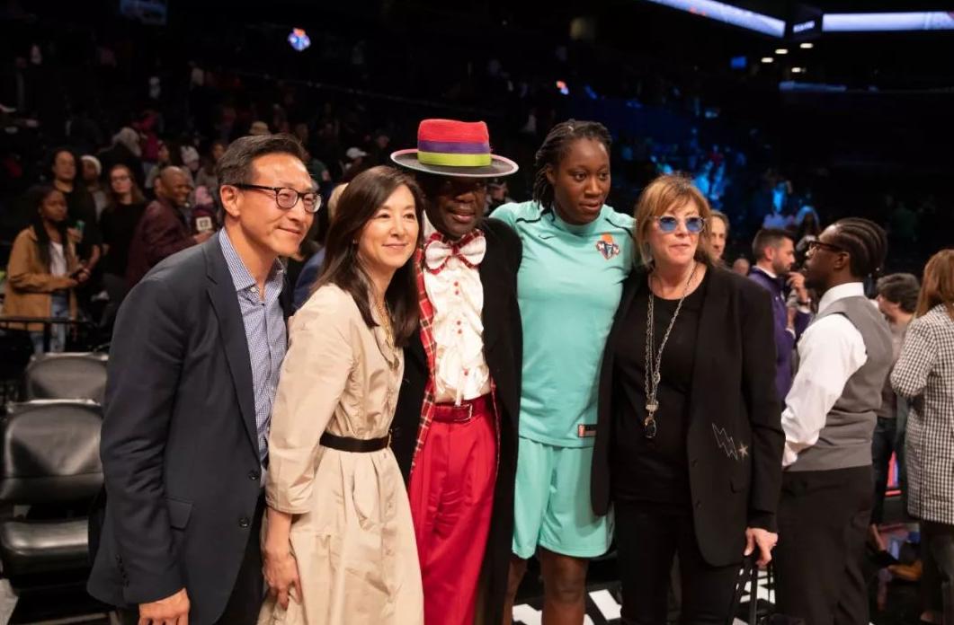 篮网老板蔡崇信老板娘,篮网老板蔡崇信是大老板吗