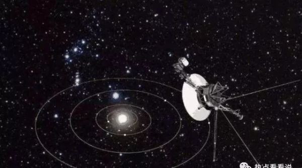 一光年中的一光年是多少年,一光年有多远飞完1光年要多久