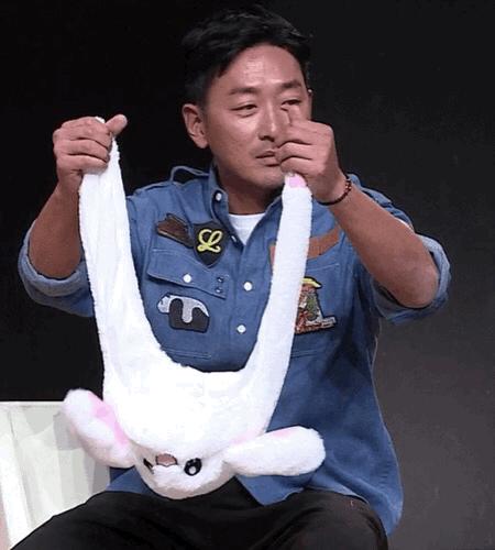 金珉锡边伯贤古装,金珉锡鲷鱼帽子