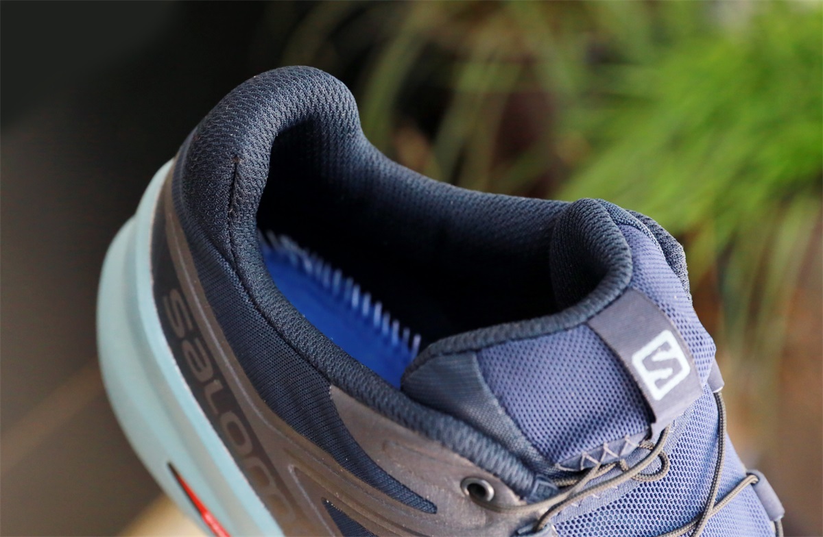 萨洛蒙跑步鞋怎么样,萨洛蒙跑步鞋和登山鞋