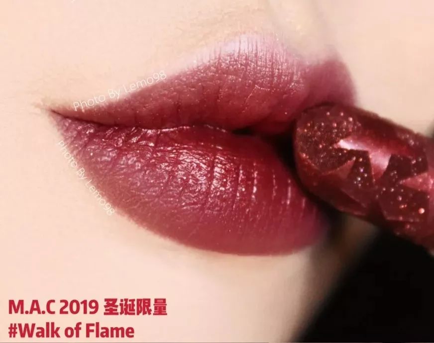 李佳琦停播都能上热搜？！这次看得我莫名心疼...