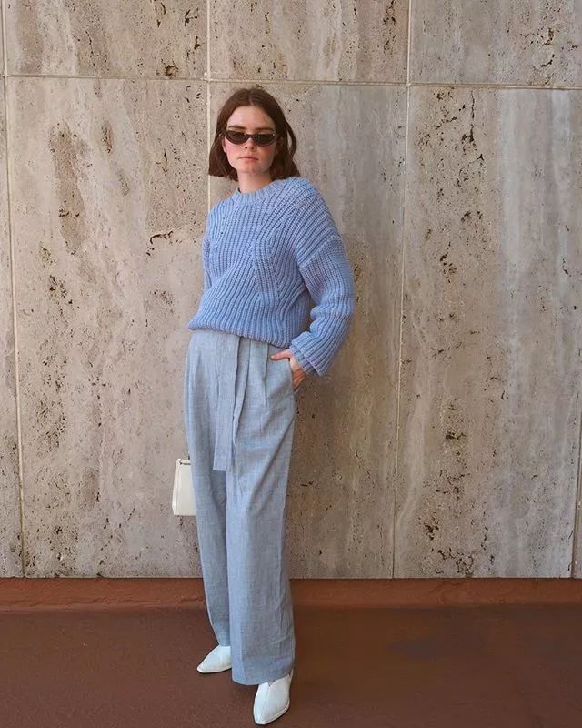 适合微胖小个子女生的衣服店铺,微胖小个子衣服穿搭