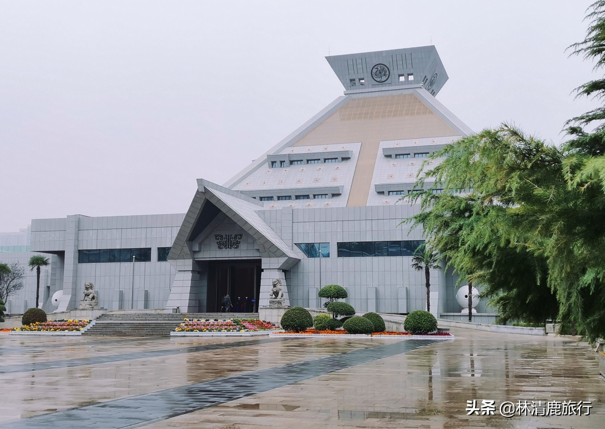 开封是河南第一古都,河南郑州和洛阳旅游哪个好