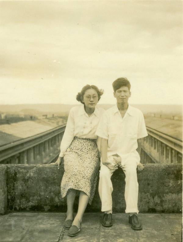 通信200多封，爱到最后他成累赘离去，女儿：应颁诺贝尔爱情奖！