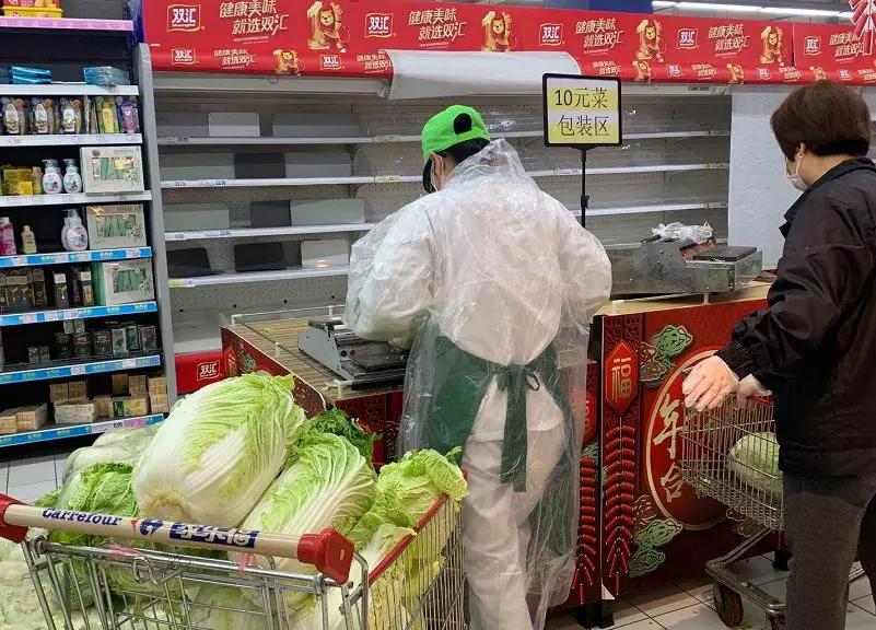 @武汉人：团购的物资套餐是这样送到你手上的