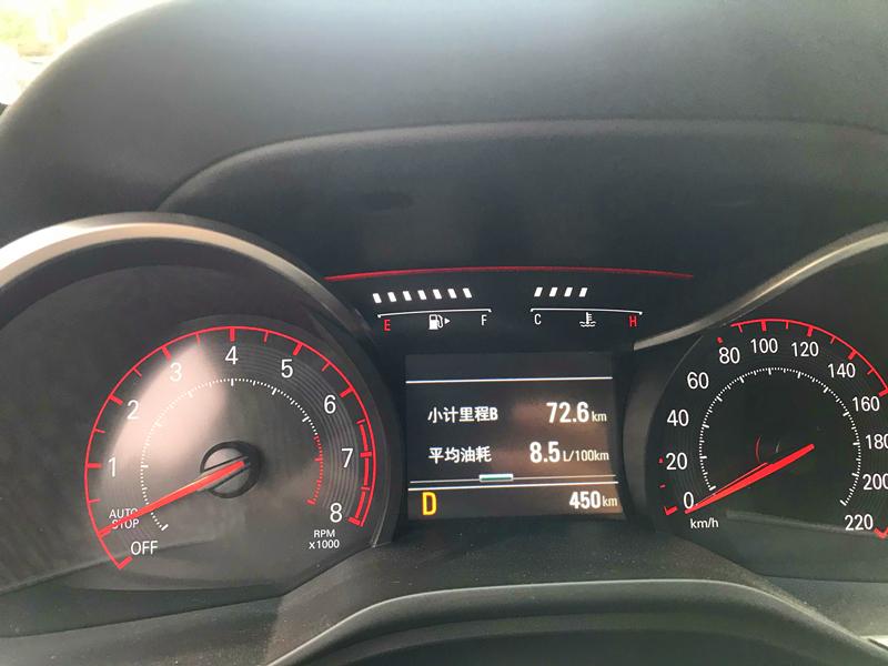 科鲁泽rs高冷灰试驾,科鲁泽rs330t自动畅快版试驾灰色